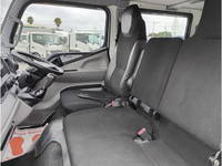 三菱ふそうキャンターダブルキャブ（Wキャブ）小型（2t・3t）[写真21]