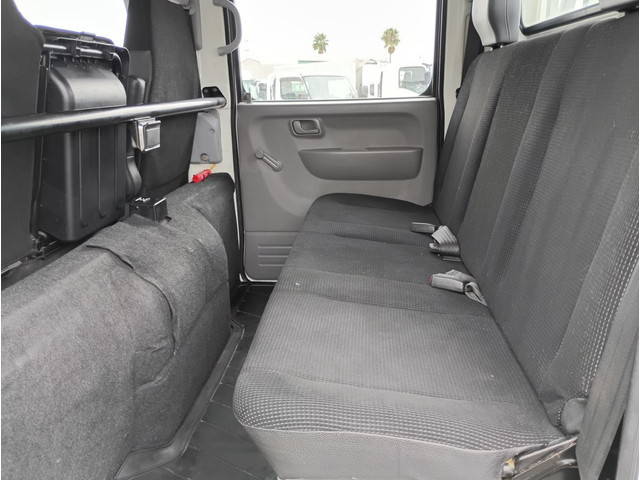 三菱ふそうキャンターダブルキャブ（Wキャブ）小型（2t・3t）[写真22]