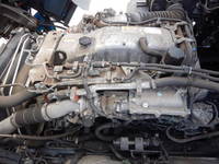 いすゞギガアルミウイング大型（10t）[写真20]