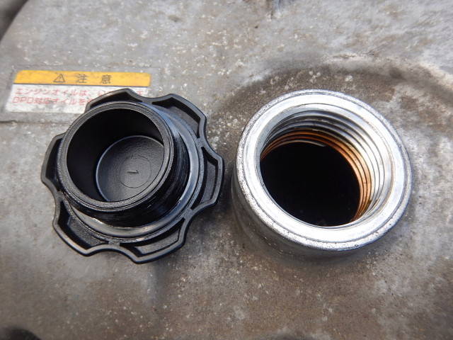 いすゞギガアルミウイング大型（10t）[写真21]