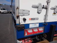 いすゞギガアルミウイング大型（10t）[写真37]