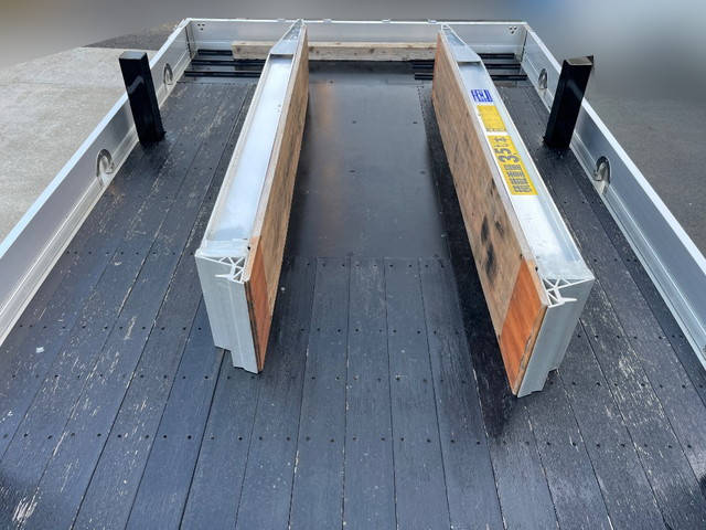 三菱ふそうファイターセルフクレーン4段増トン（6t・8t）[写真10]