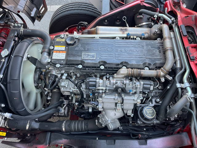 三菱ふそうファイターセルフクレーン4段増トン（6t・8t）[写真30]