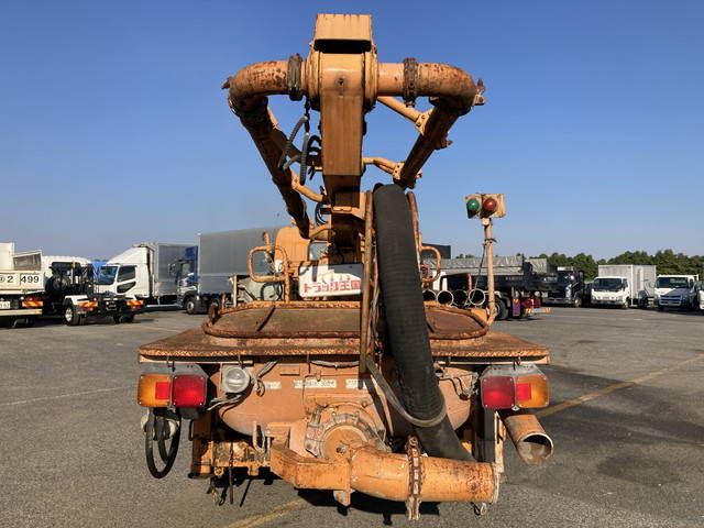 日野レンジャーコンクリートポンプ車増トン（6t・8t）[写真11]