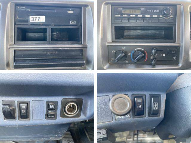 日野レンジャーコンクリートポンプ車増トン（6t・8t）[写真38]