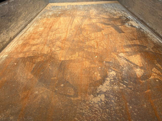 いすゞエルフダンプ小型（2t・3t）[写真12]