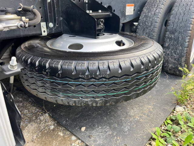 いすゞエルフダンプ小型（2t・3t）[写真21]