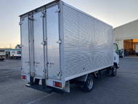 いすゞエルフアルミバン小型（2t・3t）[写真02]