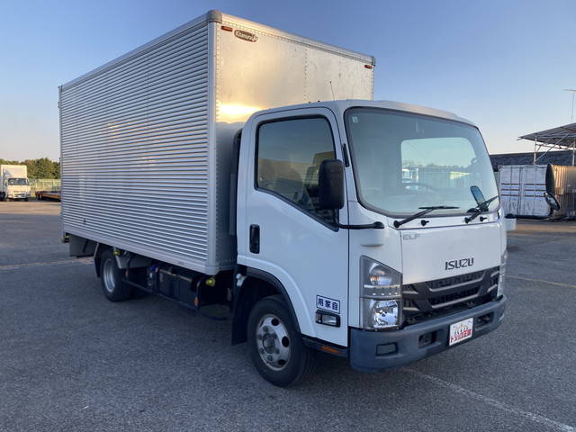 いすゞエルフアルミバン小型（2t・3t）[写真03]
