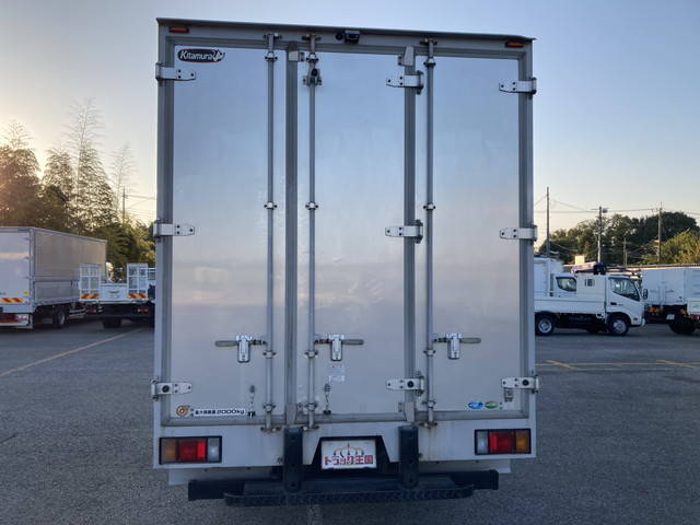 いすゞエルフアルミバン小型（2t・3t）[写真09]