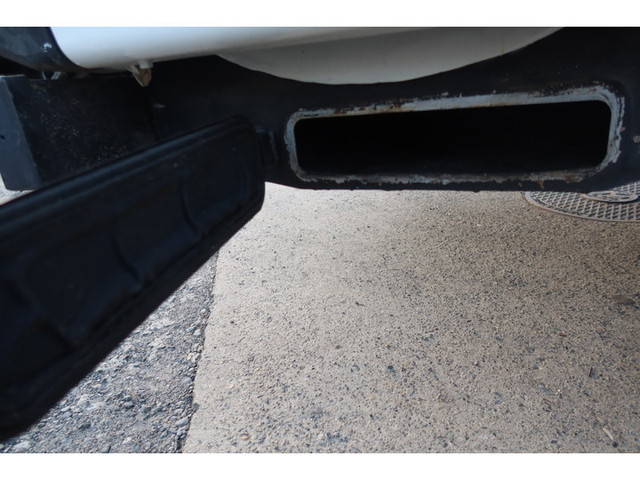 いすゞエルフパッカー車（塵芥車）小型（2t・3t）[写真12]