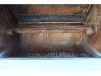 いすゞエルフパッカー車（塵芥車）小型（2t・3t）[写真14]