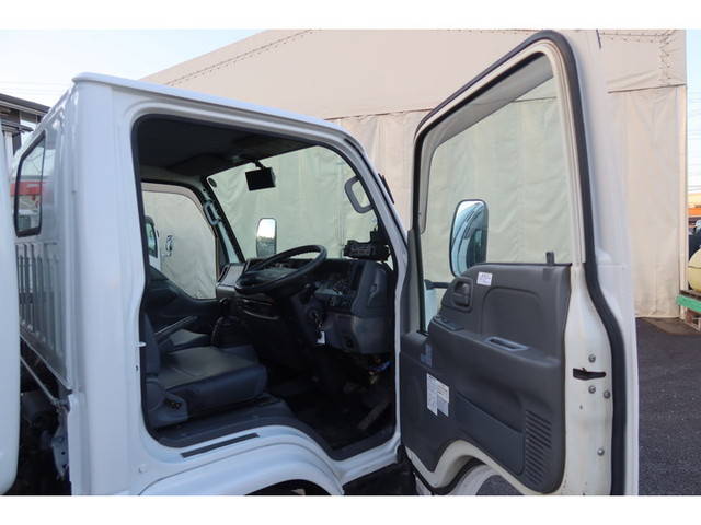 いすゞエルフパッカー車（塵芥車）小型（2t・3t）[写真26]