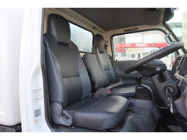 いすゞエルフパッカー車（塵芥車）小型（2t・3t）[写真29]