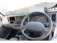 いすゞエルフパッカー車（塵芥車）小型（2t・3t）[写真34]