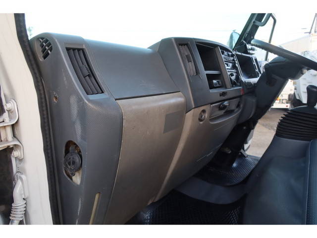 いすゞエルフパッカー車（塵芥車）小型（2t・3t）[写真38]