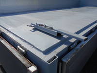 日野レンジャー平ボディ中型（4t）[写真14]