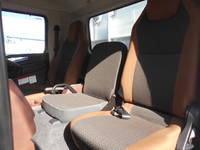 日野レンジャー平ボディ中型（4t）[写真29]