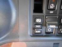 日野レンジャー平ボディ中型（4t）[写真34]