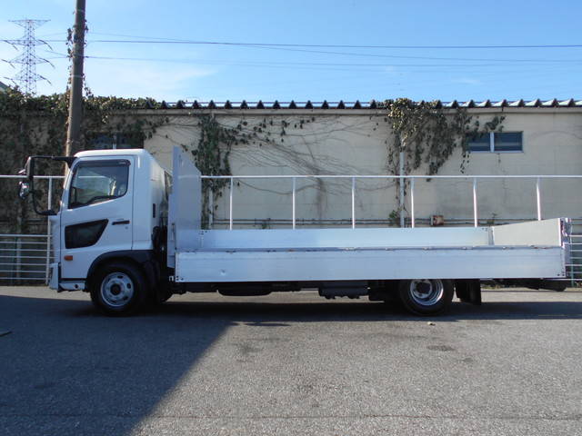 日野レンジャー平ボディ中型（4t）[写真07]