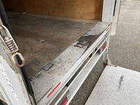 三菱ふそうキャンターアルミバン小型（2t・3t）[写真11]