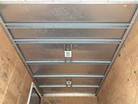 三菱ふそうキャンターアルミバン小型（2t・3t）[写真12]