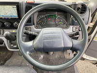 三菱ふそうキャンターアルミバン小型（2t・3t）[写真36]