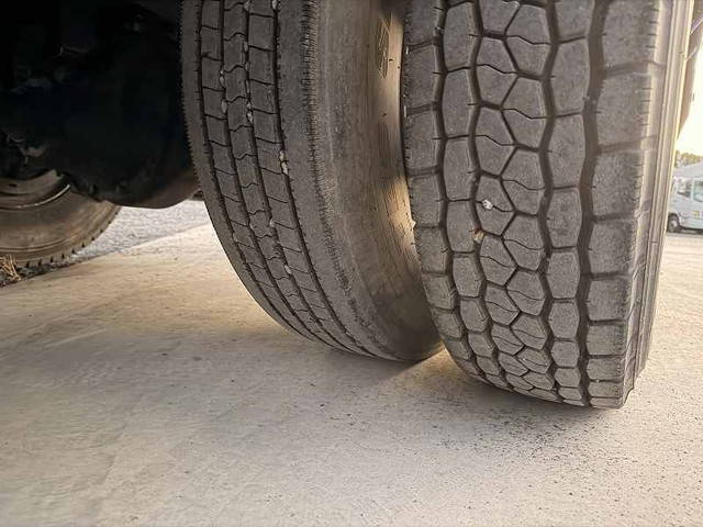 日野レンジャーセルフクレーン4段中型（4t）[写真27]