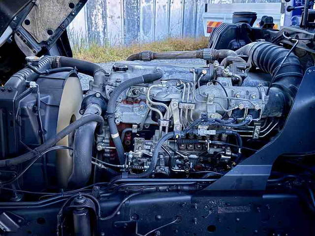 日野レンジャーセルフクレーン4段中型（4t）[写真31]