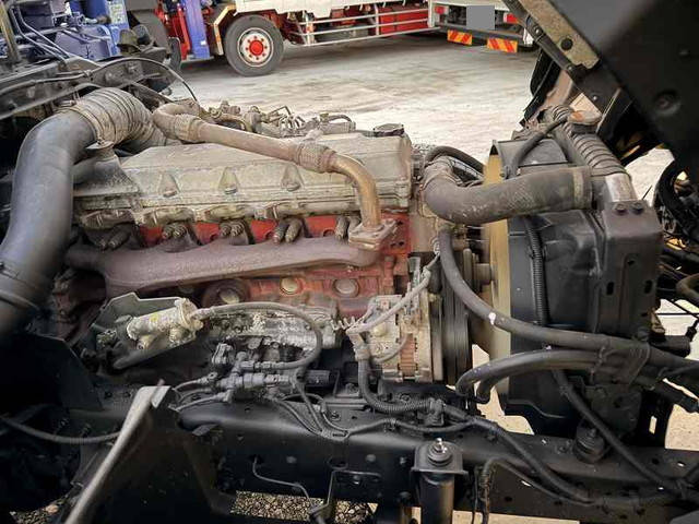 日野レンジャーセルフクレーン4段中型（4t）[写真32]