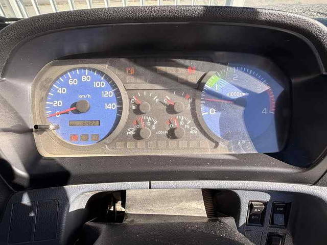 日野レンジャーセルフクレーン4段中型（4t）[写真39]