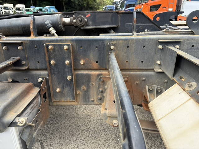 日野レンジャーコンテナ専用車中型（4t）[写真15]