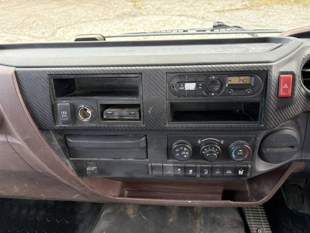 日野レンジャーコンテナ専用車中型（4t）[写真25]