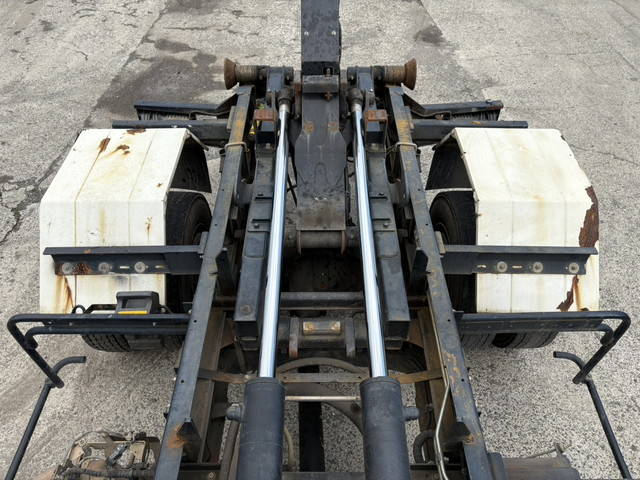 日野レンジャーコンテナ専用車中型（4t）[写真09]