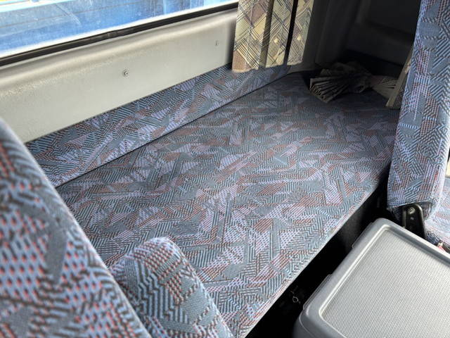 日野レンジャーアルミブロック中型（4t）[写真18]