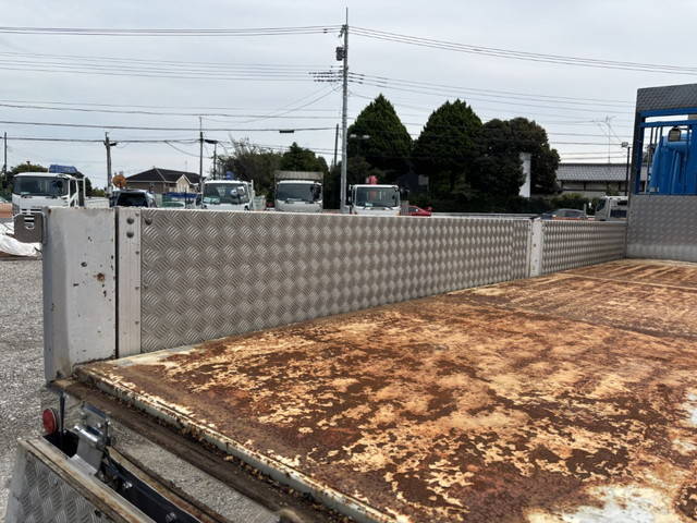 日野レンジャーアルミブロック中型（4t）[写真08]