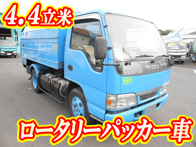 いすゞエルフパッカー車（塵芥車）小型（2t・3t）KR-NKR81EP改 [写真01]