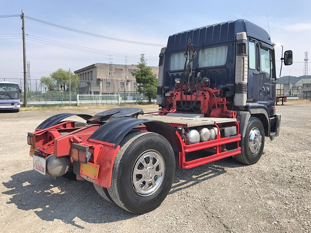 日野プロフィアトレーラーヘッド（トラクターヘッド）大型（10t）[写真02]