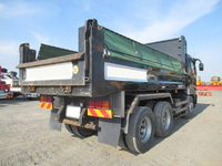 三菱ふそうスーパーグレートダンプ大型（10t）[写真02]