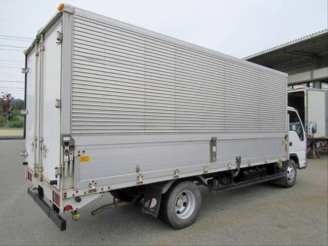 いすゞエルフアルミウイング小型（2t・3t）[写真02]