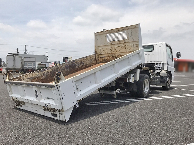 三菱ふそうキャンターローダーダンプ小型（2t・3t）[写真02]