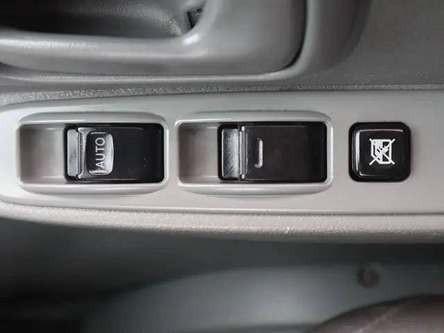 トヨタダイナ平ボディ小型（2t・3t）[写真34]