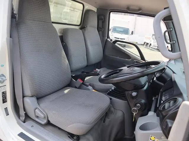 トヨタダイナパネルバン小型（2t・3t）[写真29]