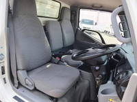 トヨタダイナパネルバン小型（2t・3t）[写真30]