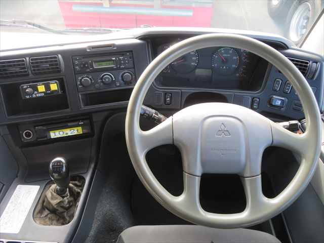 三菱ふそうその他の車種コンテナ専用車大型（10t）[写真19]