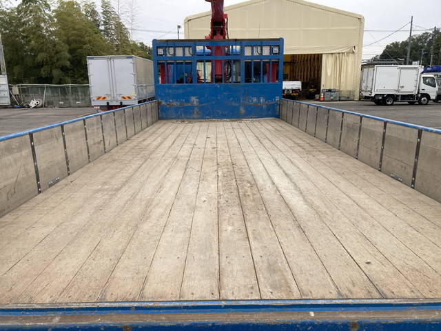 三菱ふそうファイターセルフクレーン4段増トン（6t・8t）[写真12]