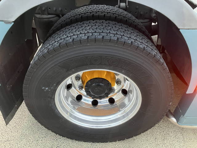 日野プロフィアトレーラーヘッド（トラクターヘッド）大型（10t）[写真16]