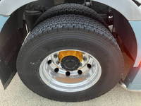 日野プロフィアトレーラーヘッド（トラクターヘッド）大型（10t）[写真17]