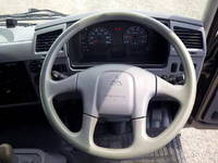 三菱ふそうファイターコンテナ専用車中型（4t）[写真13]