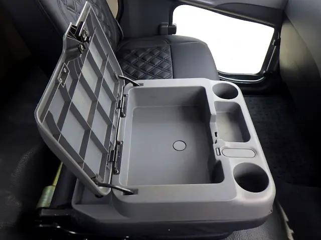 三菱ふそうファイターコンテナ専用車中型（4t）[写真32]